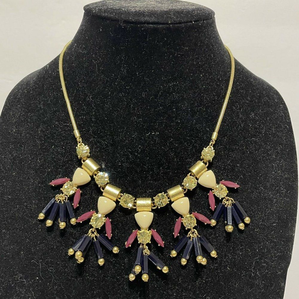 ann taylor loft 17-19” gold tone people pendant statement necklaces
